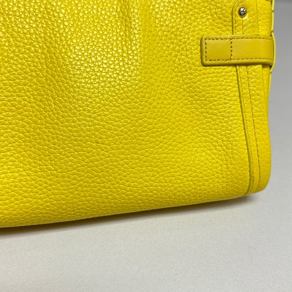 🔥🔥🔥Coach Yellow Leather Crossbody Bag - Picture 12 of 14